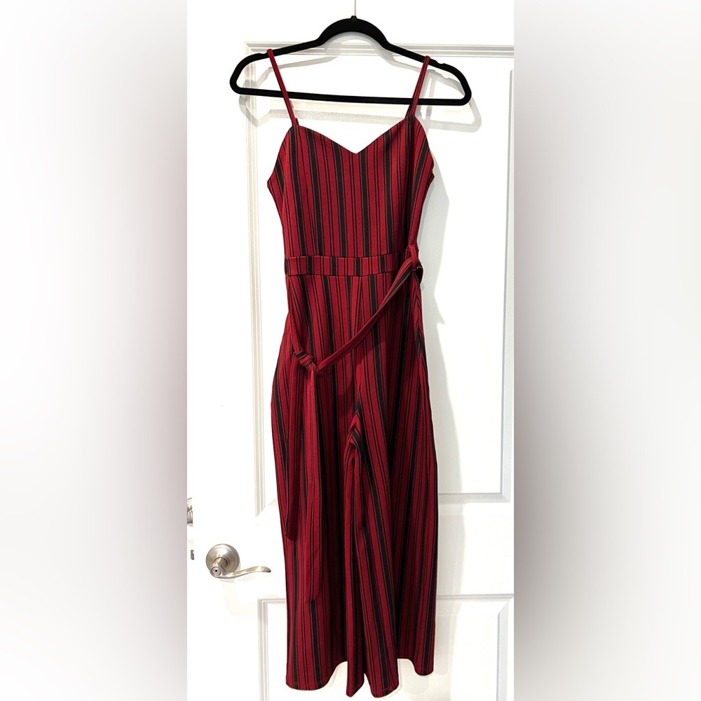Maroon striped wide leg jumpsuit. Cropped. Size Medium